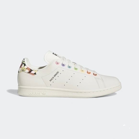 NIB. ADIDAS Men’s Stan Smith Pride RM Shoes - Picture 1 of 8